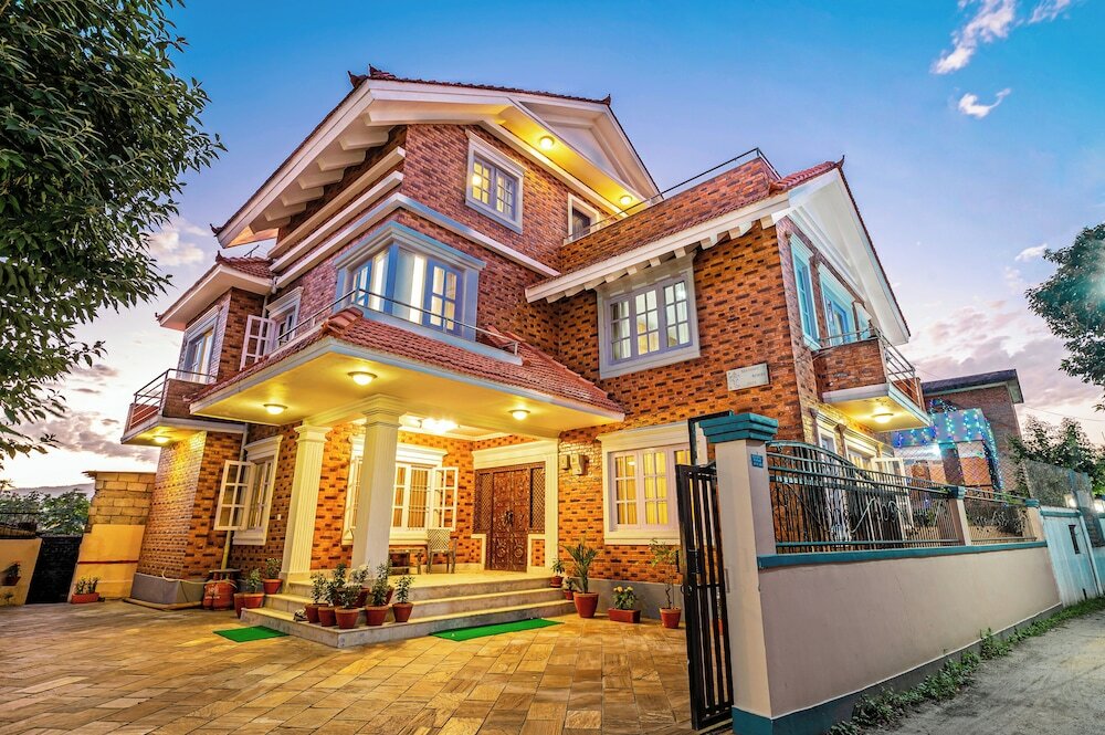 Фото отеля 1