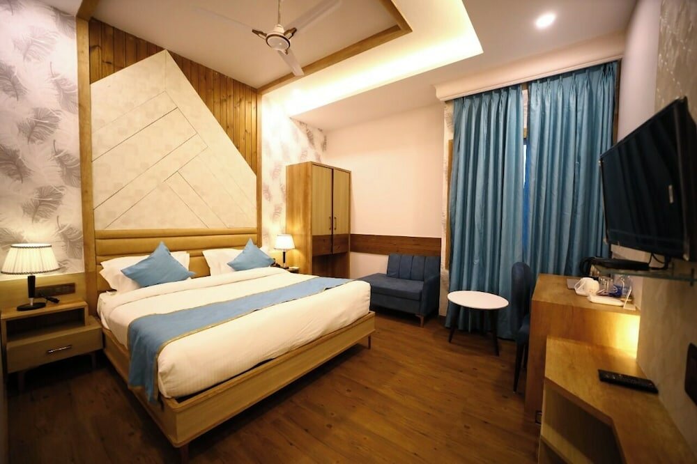 Фото Primeland Hotel