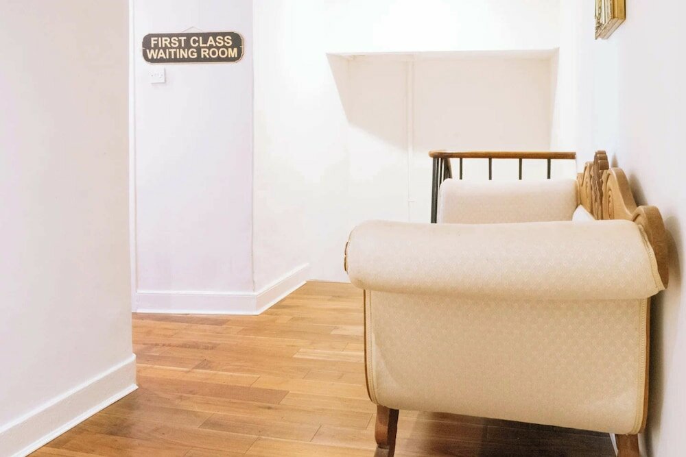 Фото Spacious & Welcoming 2bd Flat - Edinburgh