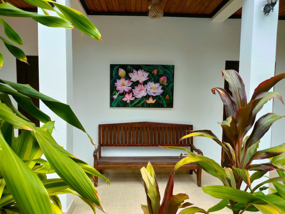 Фото Lotus Corner Vegan and Plant-Based B&b