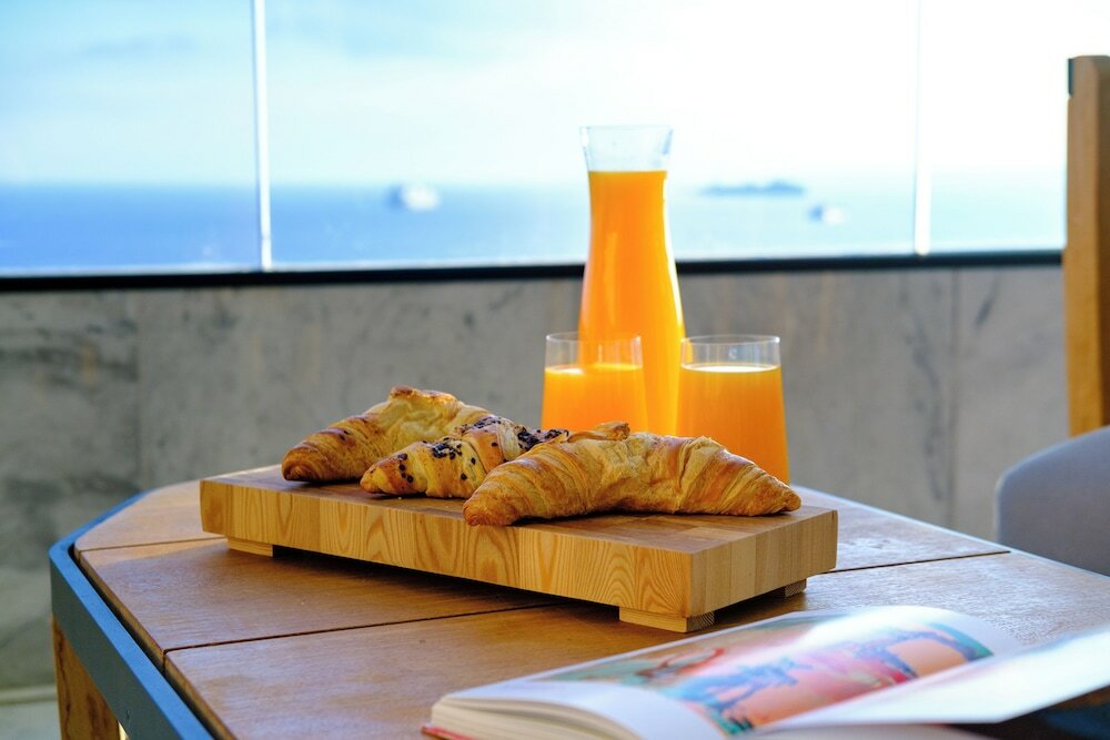 Фото The Icon - Private Apartments