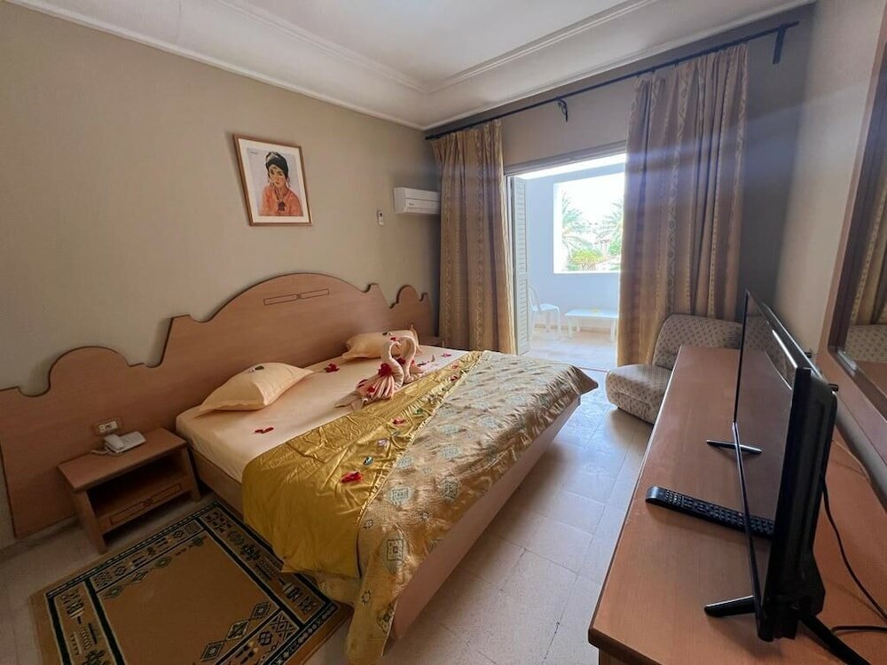 Фото Hotel El Hafsi Tozeur