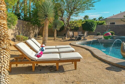 Гостиница Luxury Resort Style Living w Pool & Jacuzzi в Индио