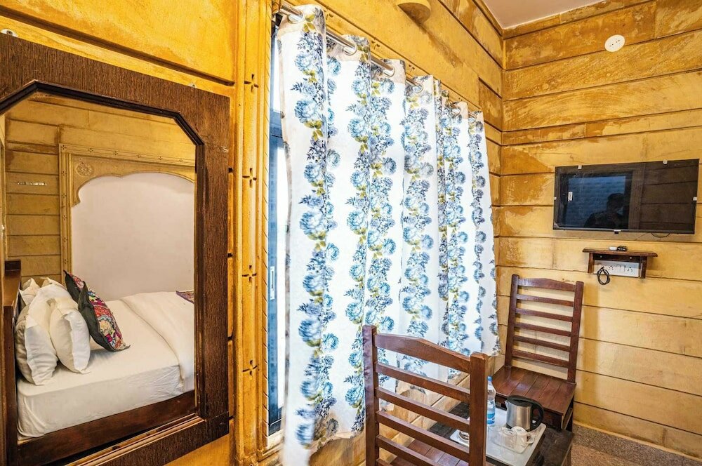 Фото Hotel Relax inn