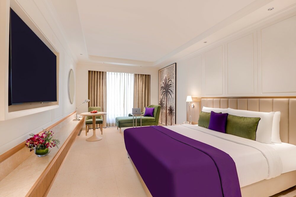 Фото Aurika, Mumbai Skycity – Luxury by Lemon Tree Hotels