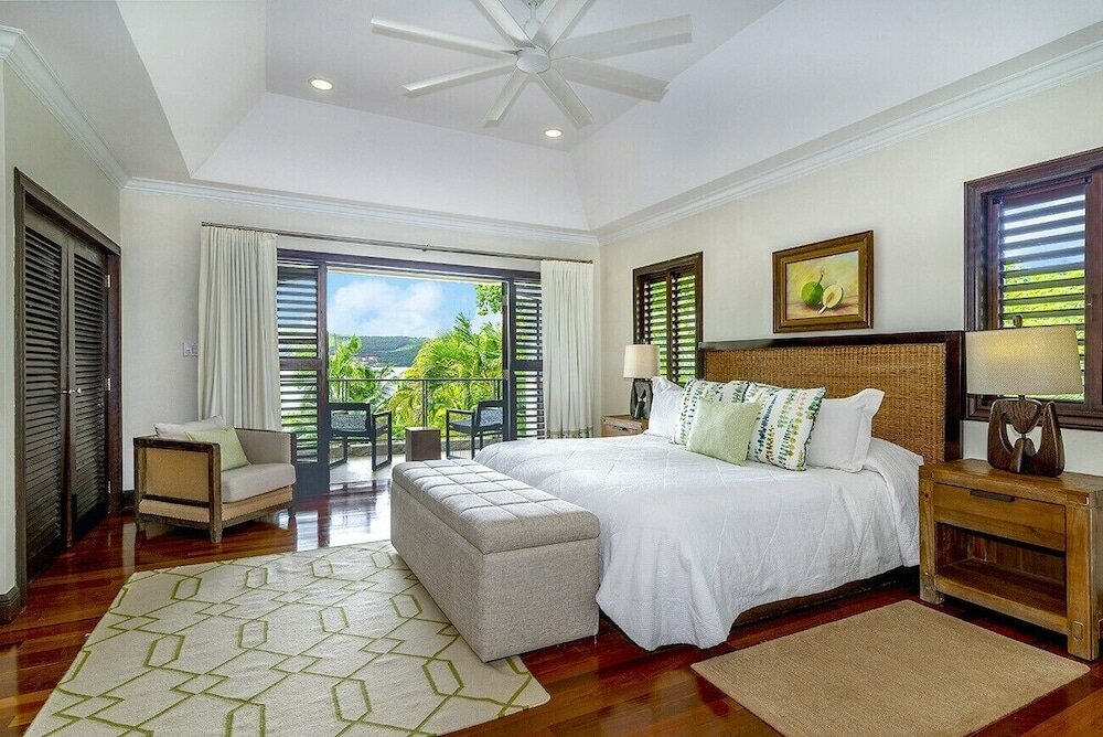 Фото Glamorous 7 Br Villa with Private Pool