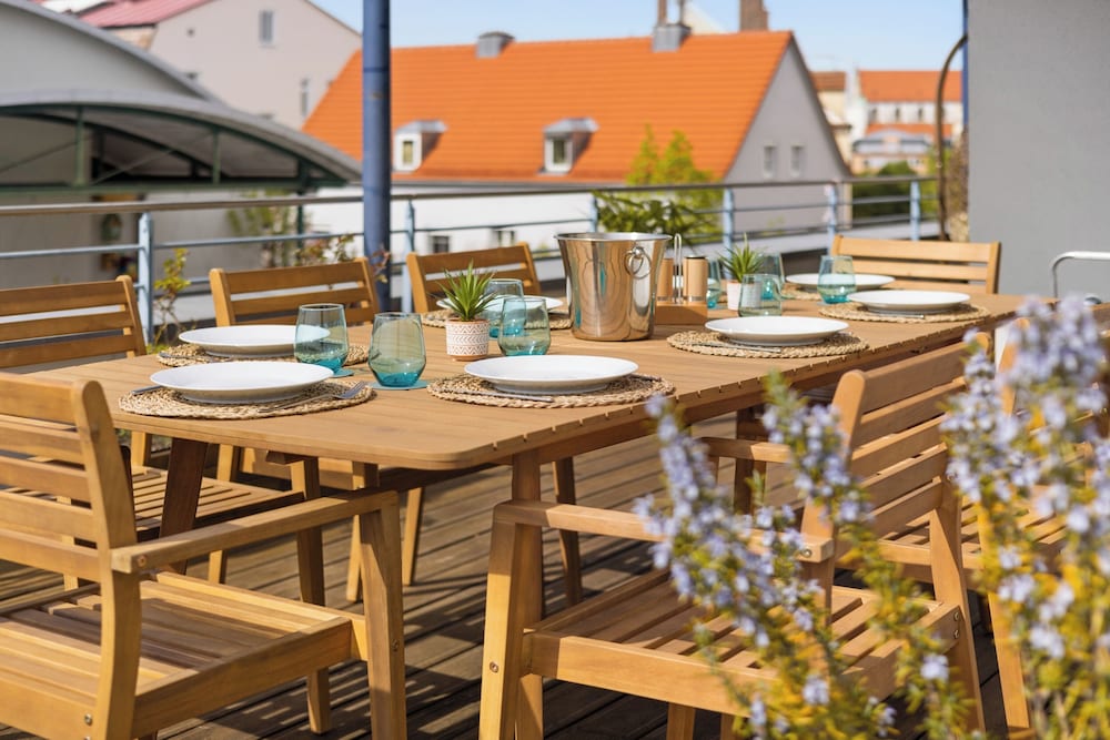 Фото Bright Augsburg Bismarckviertel