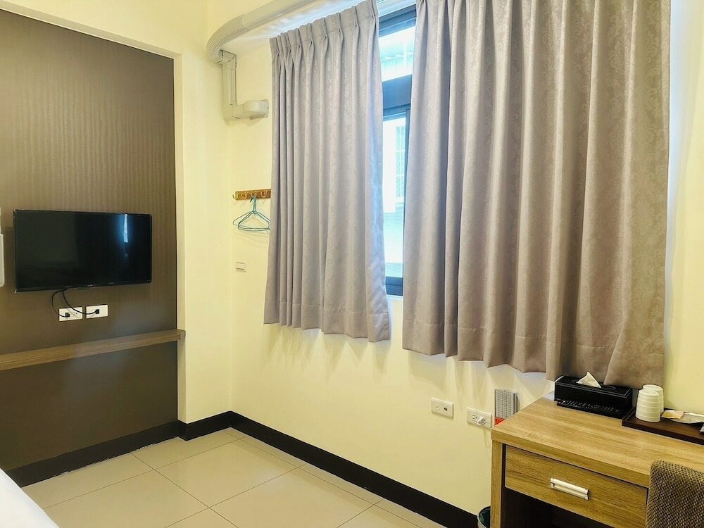 Фото Time Hostel Jincheng Station Branch