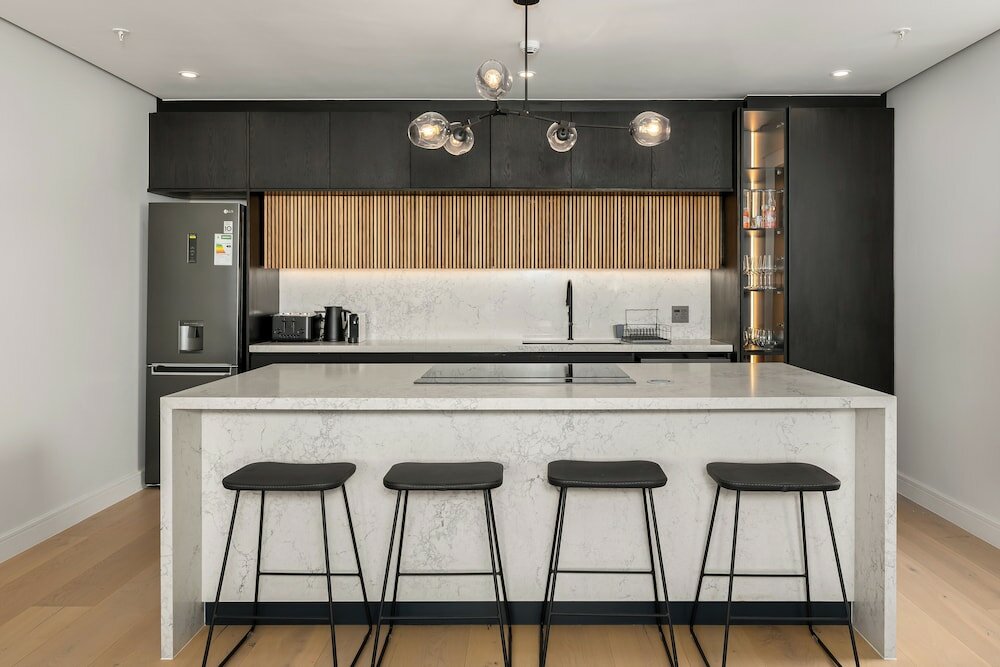 Фото The Avant 402