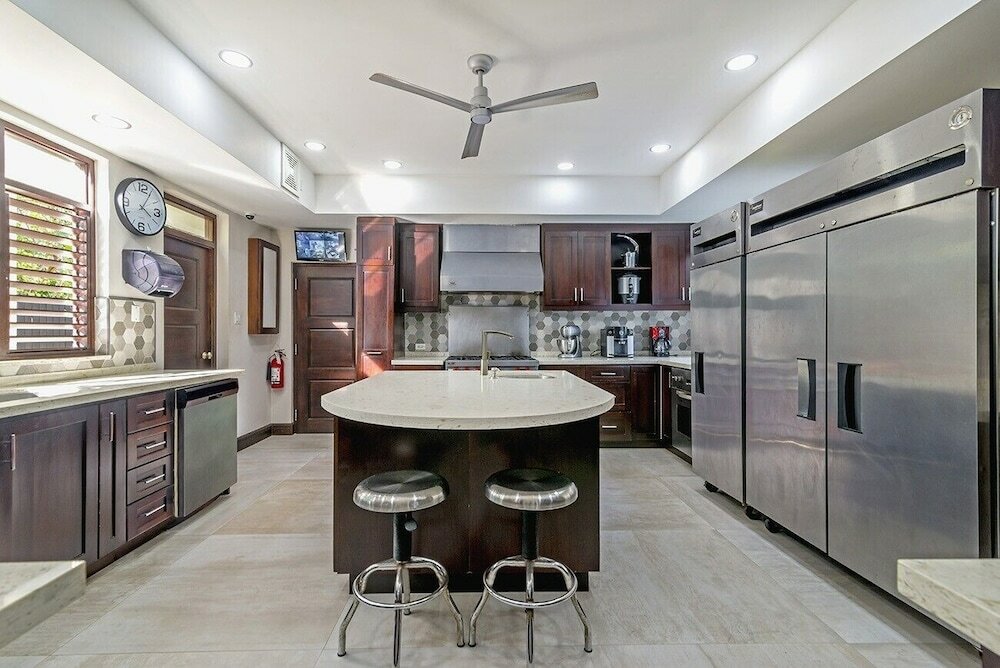 Фото Glamorous 7 Br Villa with Private Pool