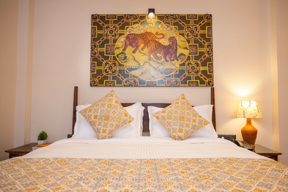 Фото Swarga Heritage Hotel