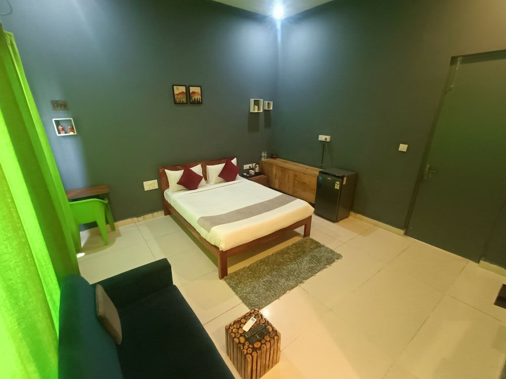 Фото Laksh Grand Resort