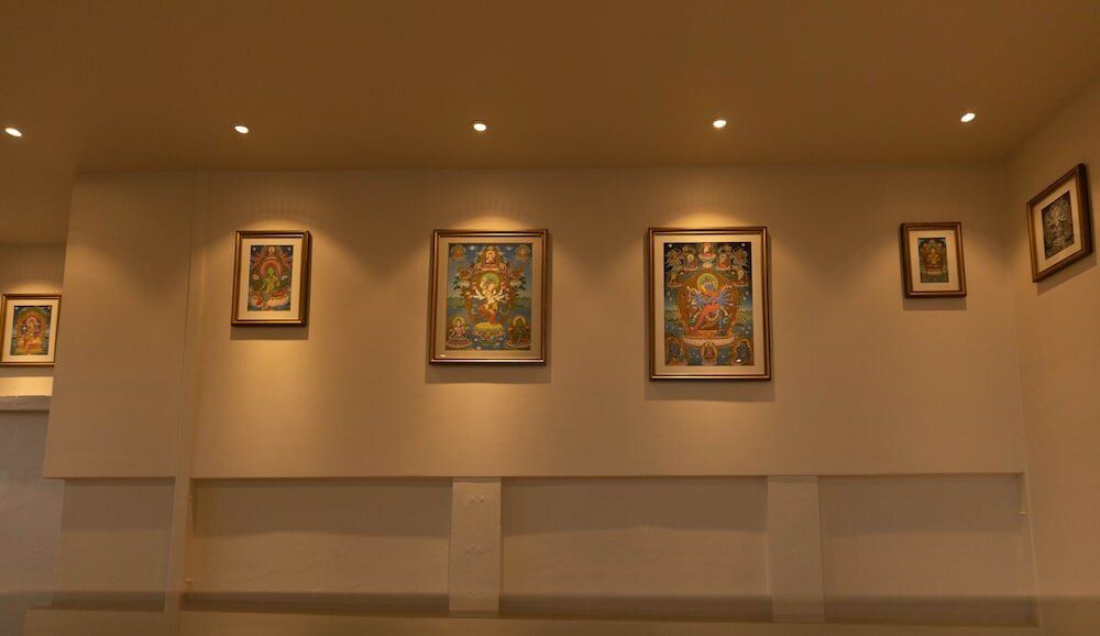 Фото Swarga Heritage Hotel