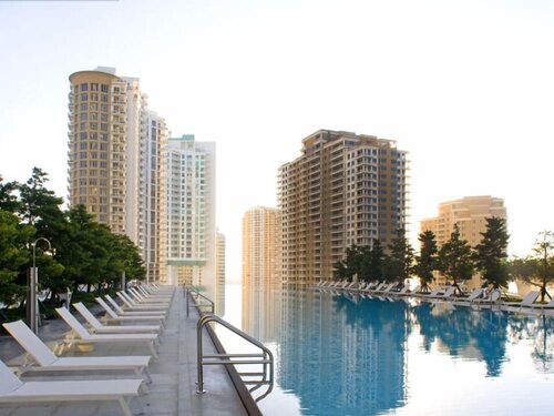 Апартаменты Miami Luxury Condo in Brickell! Free SPA and Gym в Майами