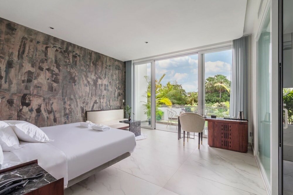 Фото Enjoy Boutique Hotel & Restaurat