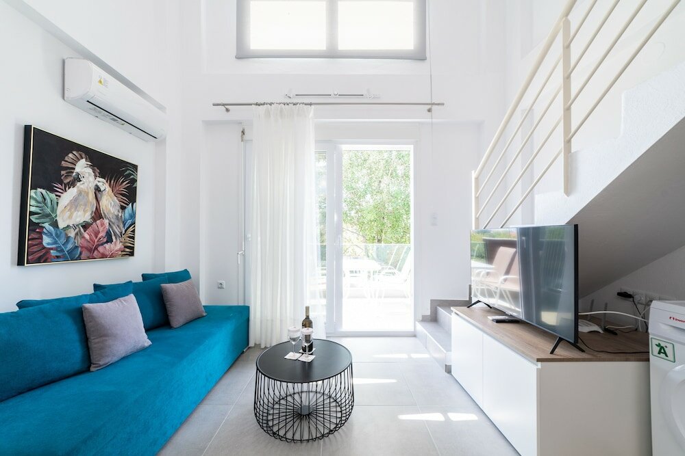 Фото Kleoniki & Irida Residential Complexes