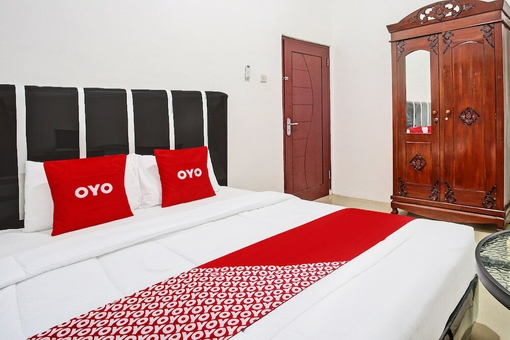 Фото Oyo 92034 Jay Homestay Syariah