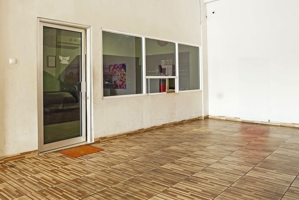 Фото Oyo 3443 Rd Kost2