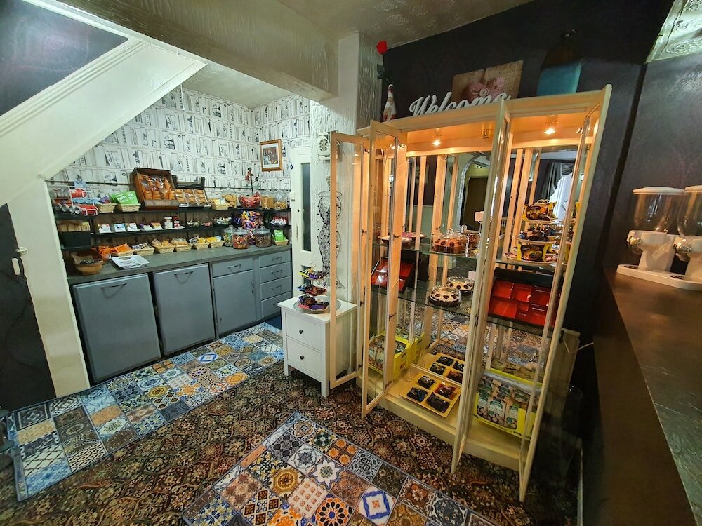 Фото Windsor House Hotel