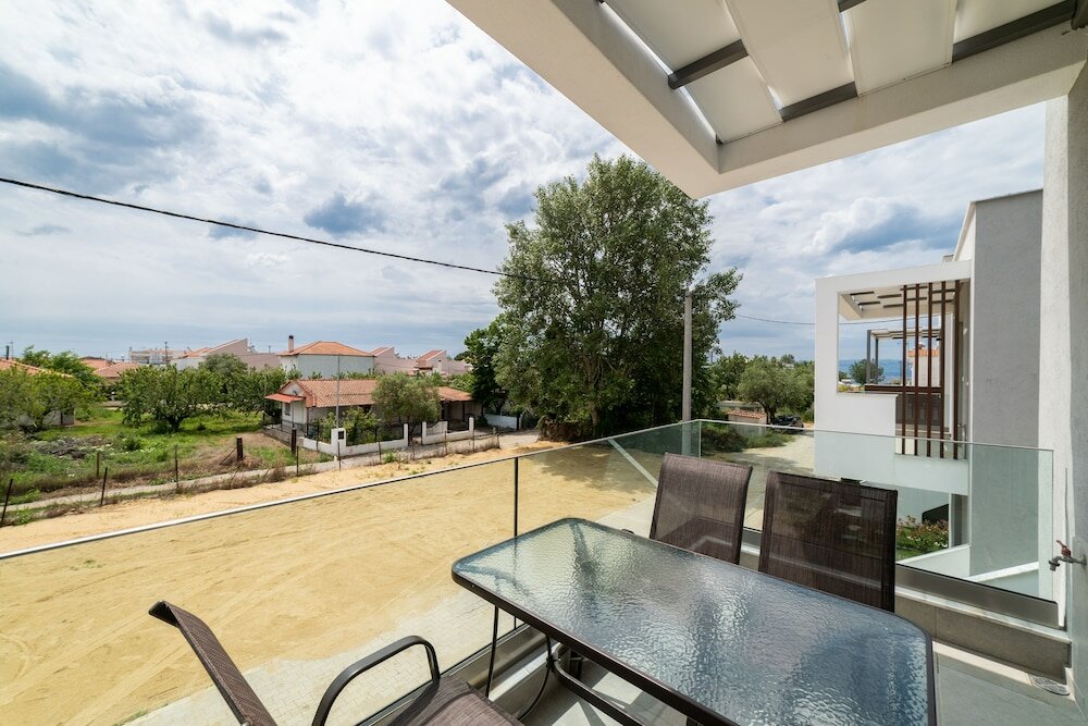 Фото Kleoniki & Irida Residential Complexes