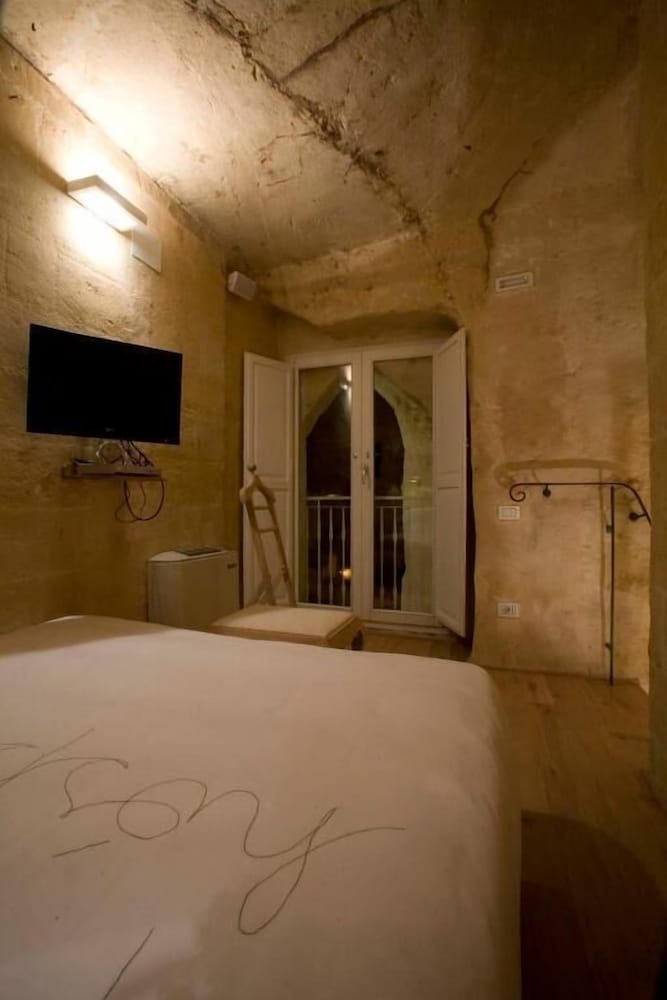 Фото L Hotel In Pietra