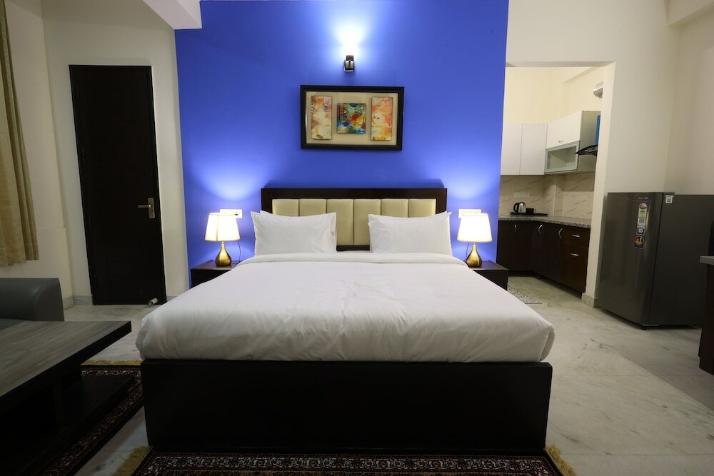 Фото The Ayali Suites & Apartments