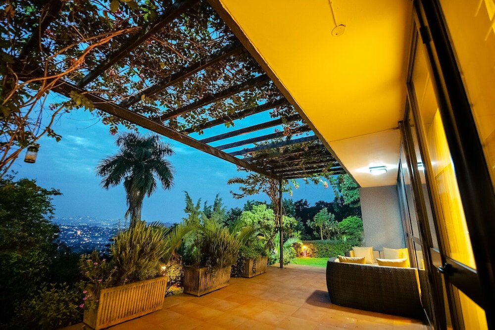 Фото Pangolin Nest Boutique Hotel