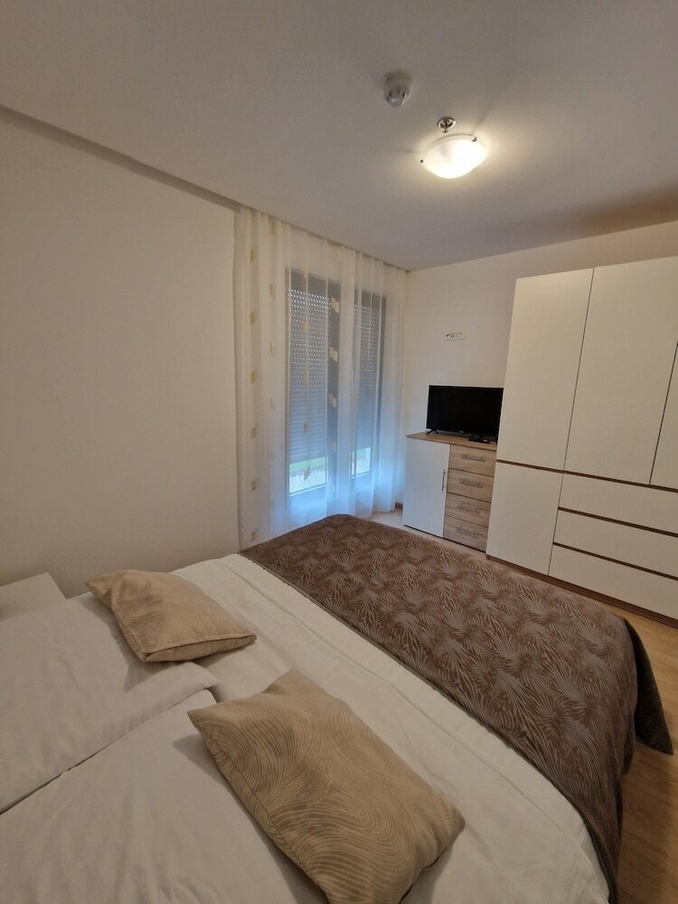 Фото Dubrovnik Skyline Apartments