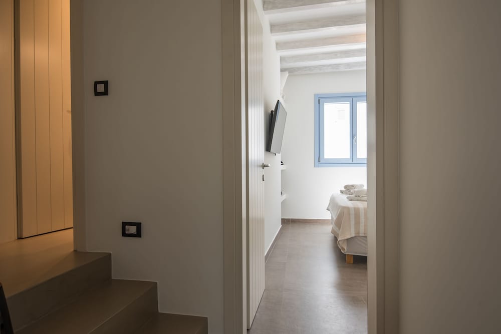 Фото Aneliz Paros