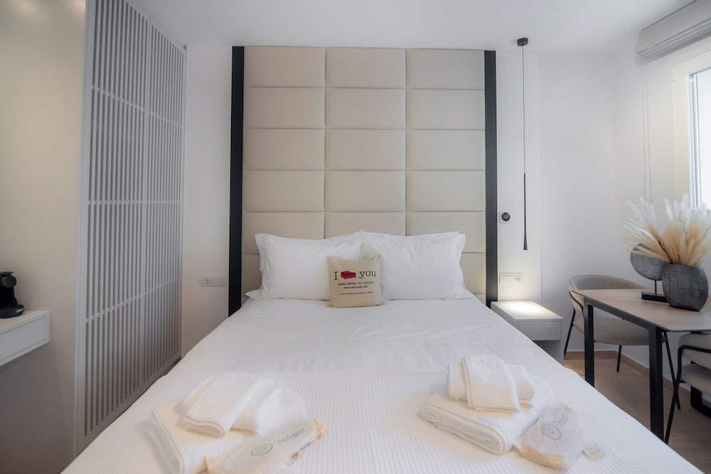 Фото Contessa Bianca Luxury Suites