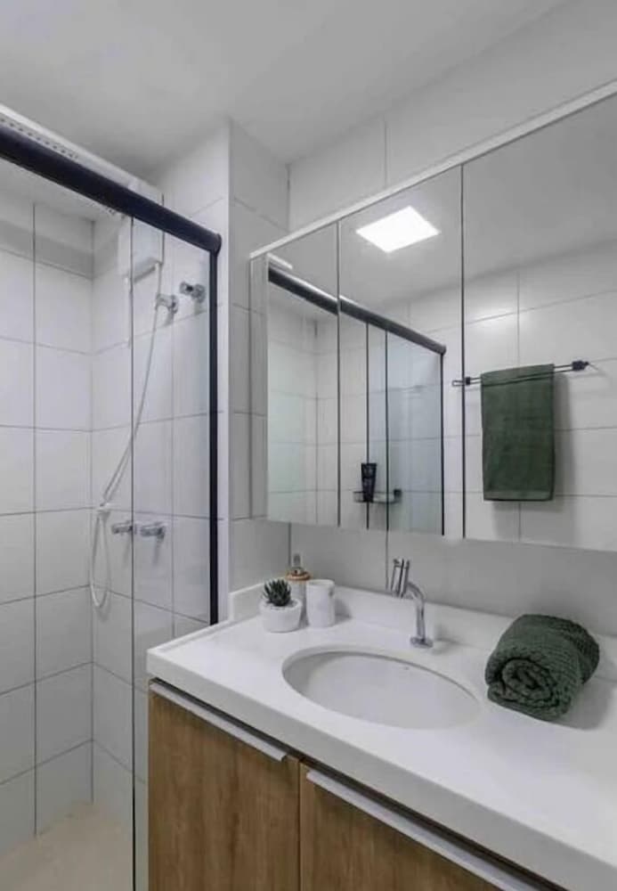 Фото Hy Beach Flats - Fernando Pessoa