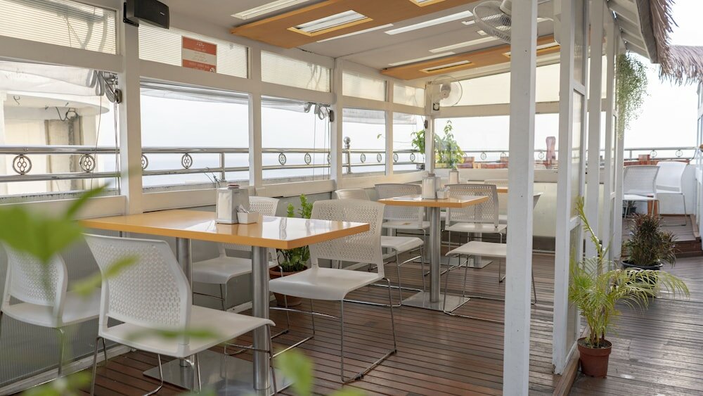 Фото Umet Seaview Hotel with Free Roundtrip Airport Pick up and drop off