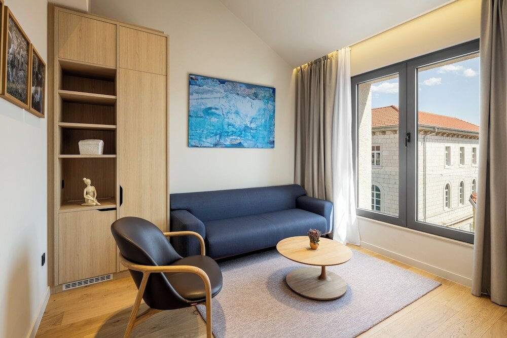 Фото Emotheo Heritage Hotel