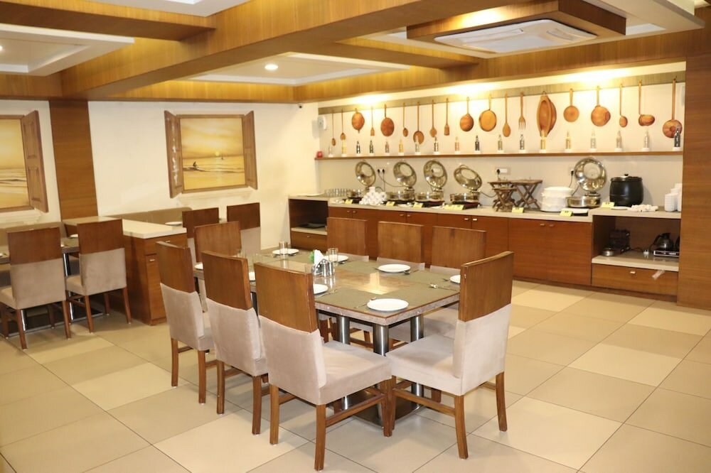 Фото King's Kraft Stay Inn Rajkot