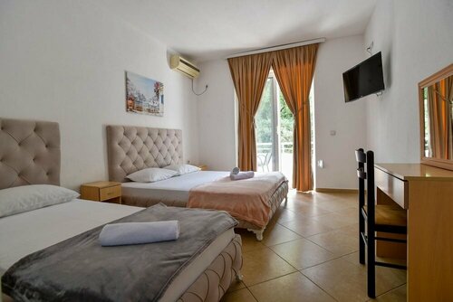 Гостиница Vacation Flat w Balcony 5 min to Beach in Ulcinj в Улцине