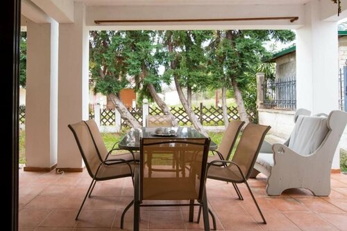 Гостиница Octopus House 1 min From the Beach of Nikiti