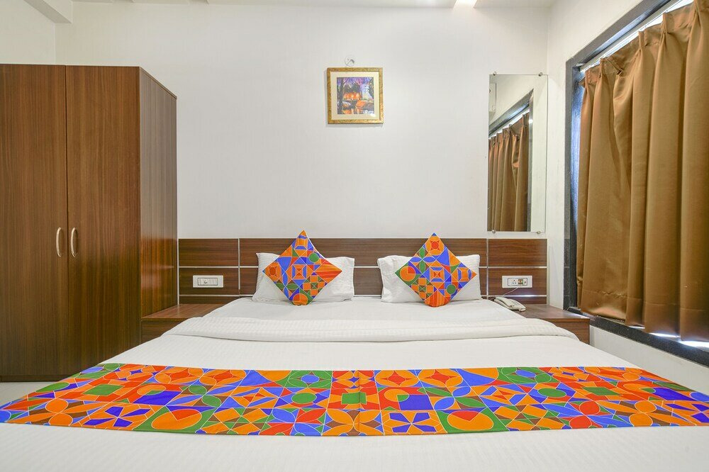 Фото Fabhotel Regal Regency