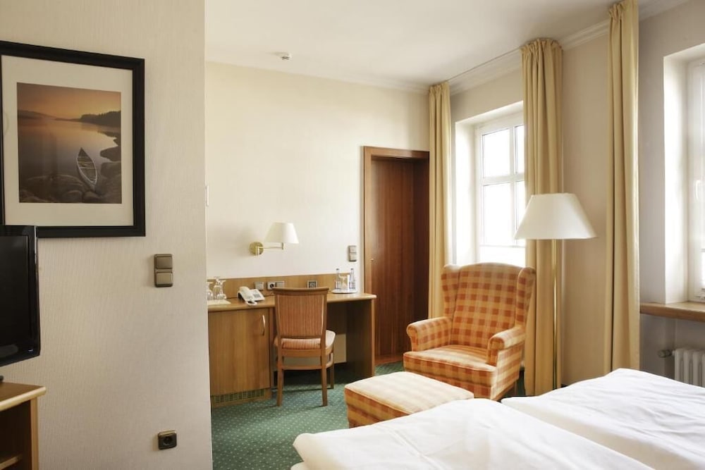 Фото Hotel Kirchspiels Gasthaus