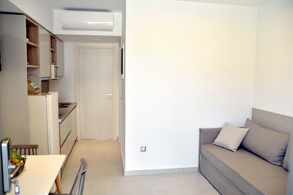 Фото Kouros Stone Suites