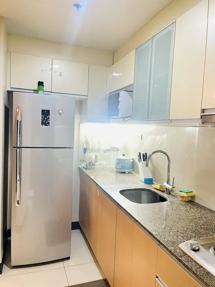 Фото Mactan Beach front Suites