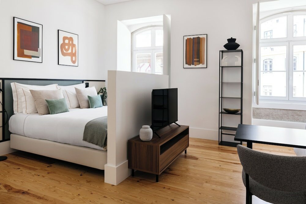 Фото The House on the Pink Street in Lisbon