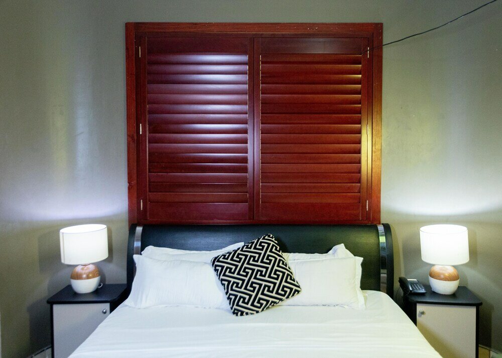 Фото The OutBack Hotel