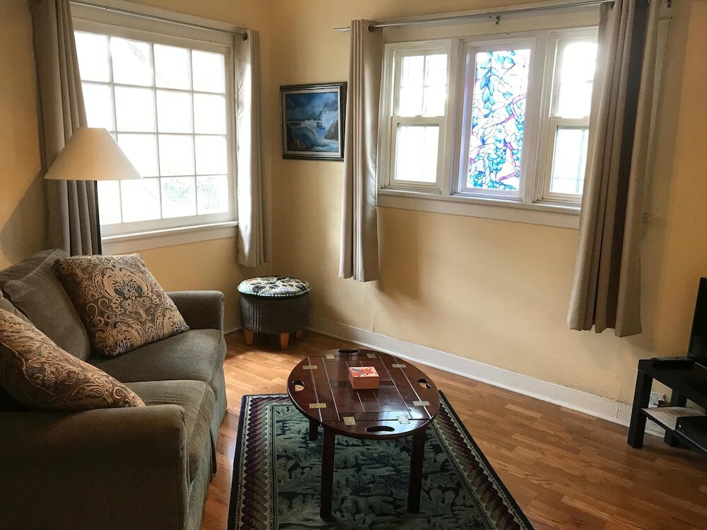 Фото Sanborn Guest House