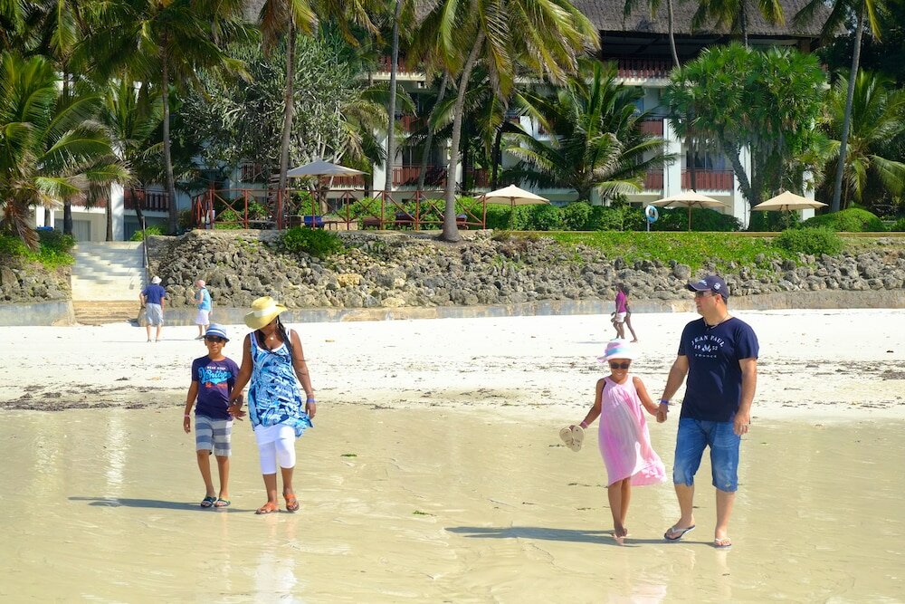 Фото Voyager Beach Resort