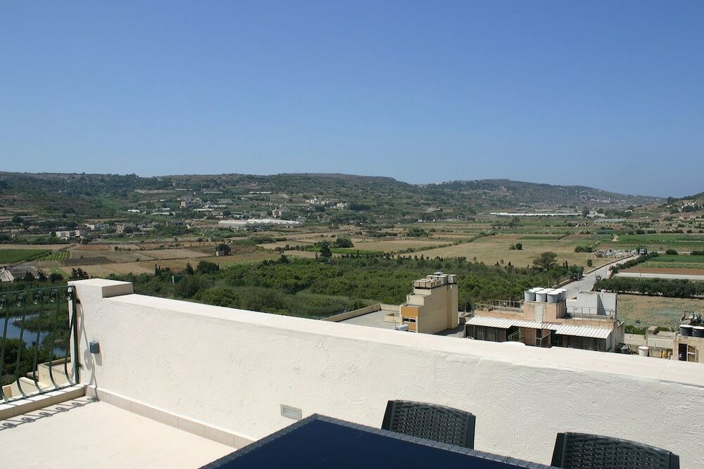 Фото Porto Azzurro Aparthotel