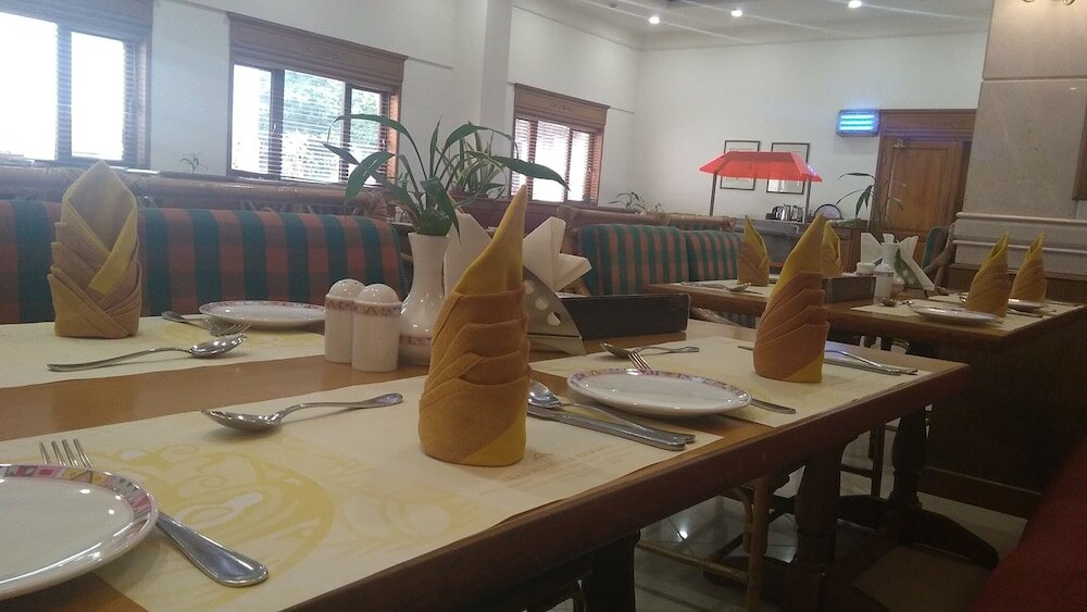 Фото Abad Atrium