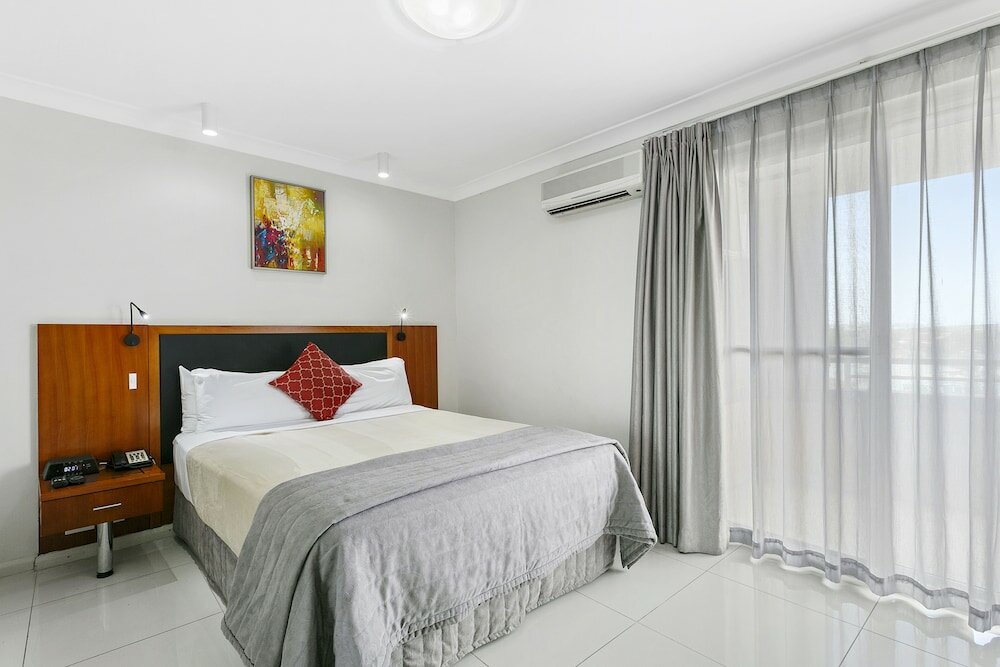 Фото Comfort Inn & Suites Burwood