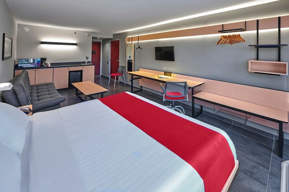 Фото City Express by Marriott Tampico