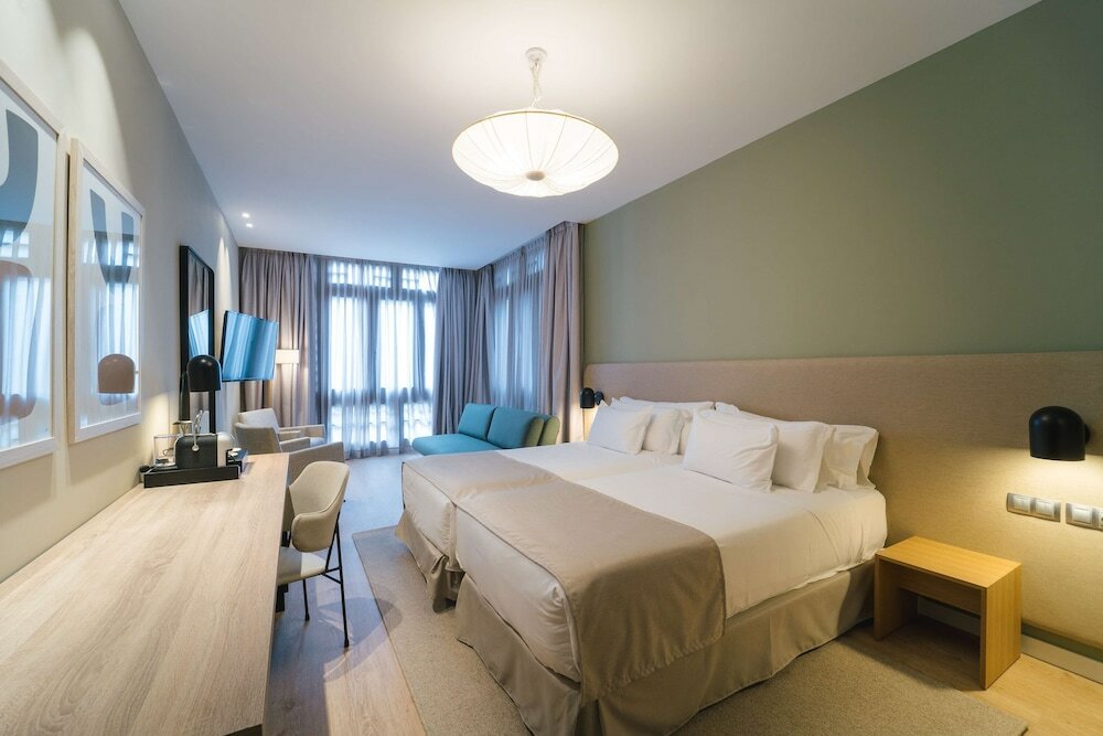 Фото Barceló Oviedo Cervantes