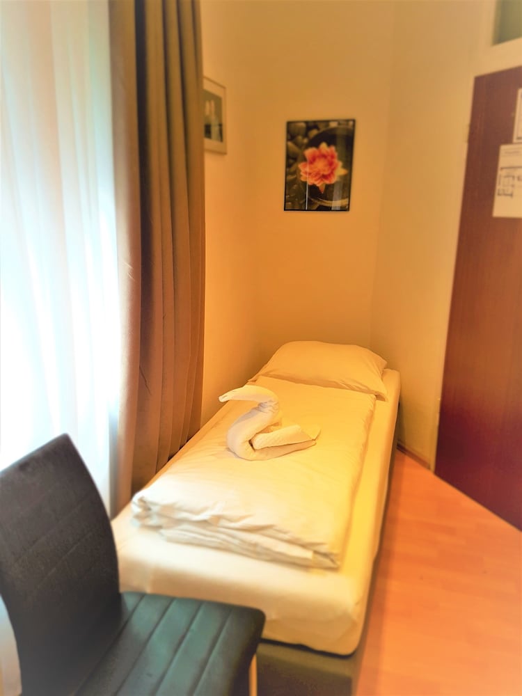 Фото City Hotel Storch